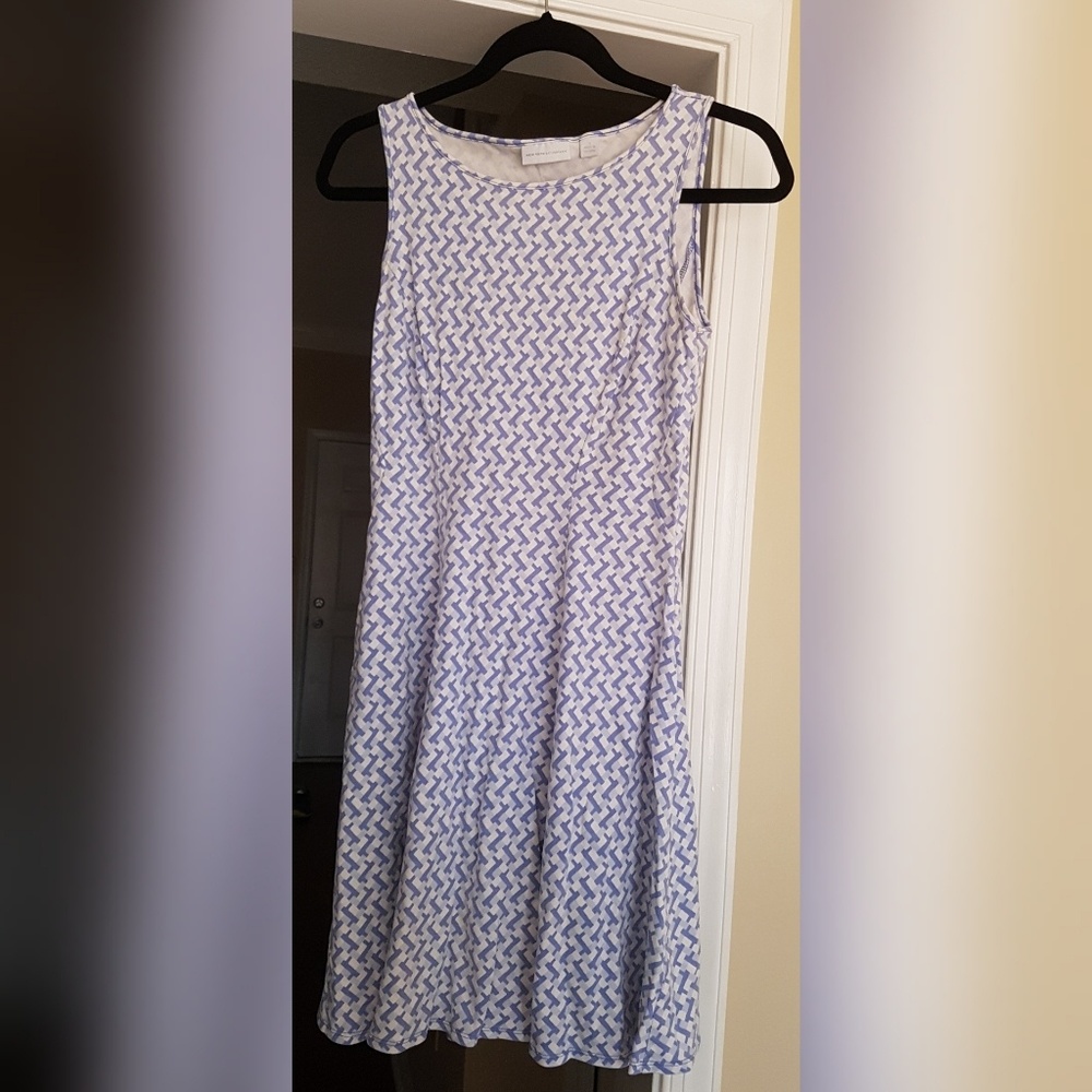 NY&C Geometric fit and flare